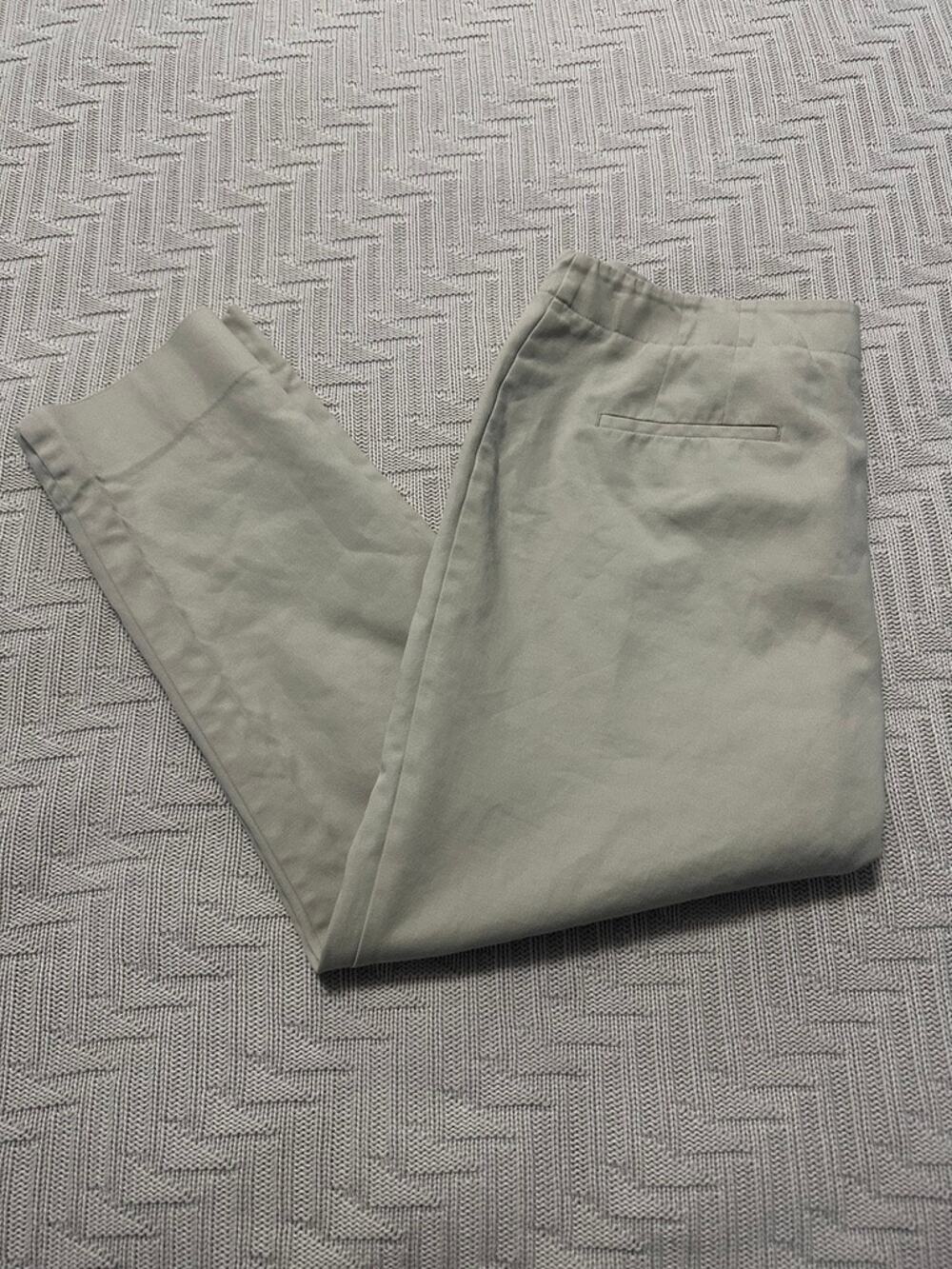 Chico's khaki ankle pants size M/10
